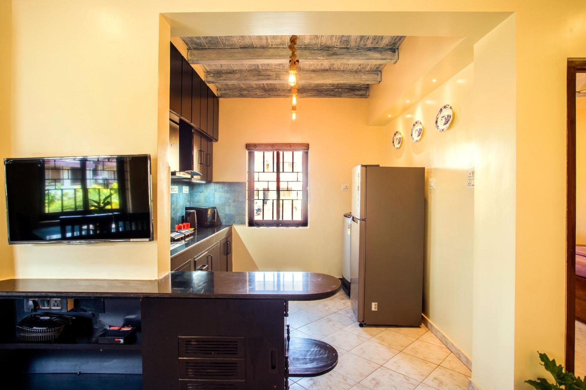 'Golden Sea Pearl' 1 Bhk Beach Apartment Benaulim Buitenkant foto